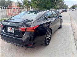 نيسان ألتيما